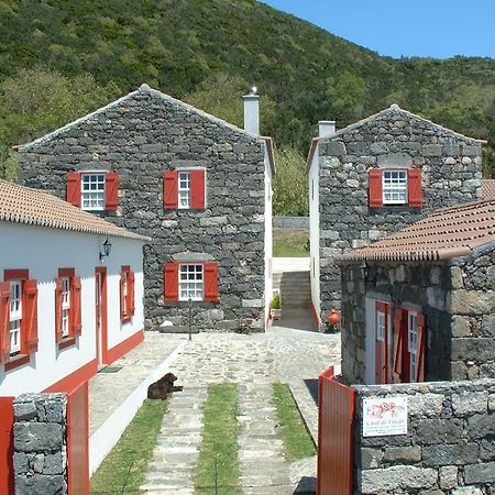 Casal Do Vulcao Guest House Capelo Luaran gambar