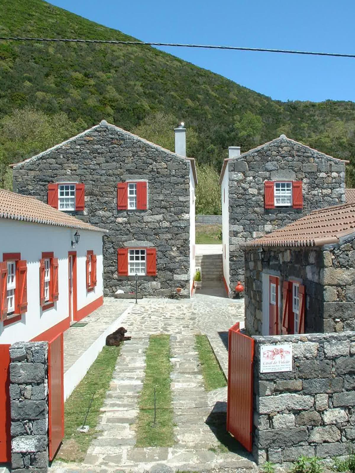 Casal Do Vulcao Guest House Capelo Luaran gambar