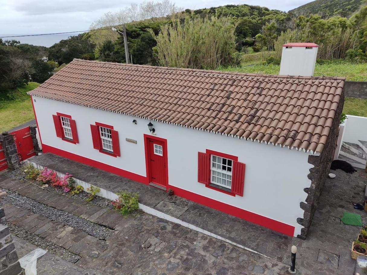 Casal Do Vulcao Guest House Capelo Luaran gambar